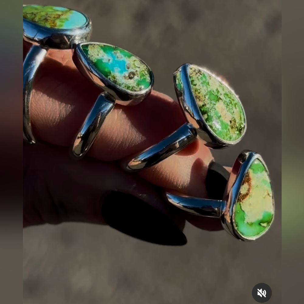 Sonoran Gold Turquiose Tear Drop Ring - Picture 4 of 5